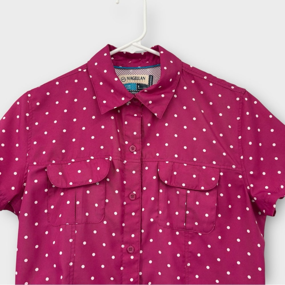 Magellan Fishing Hiking Short Sleeve Button Down Top in Pink Polka Dot Size S - Picture 4 of 7